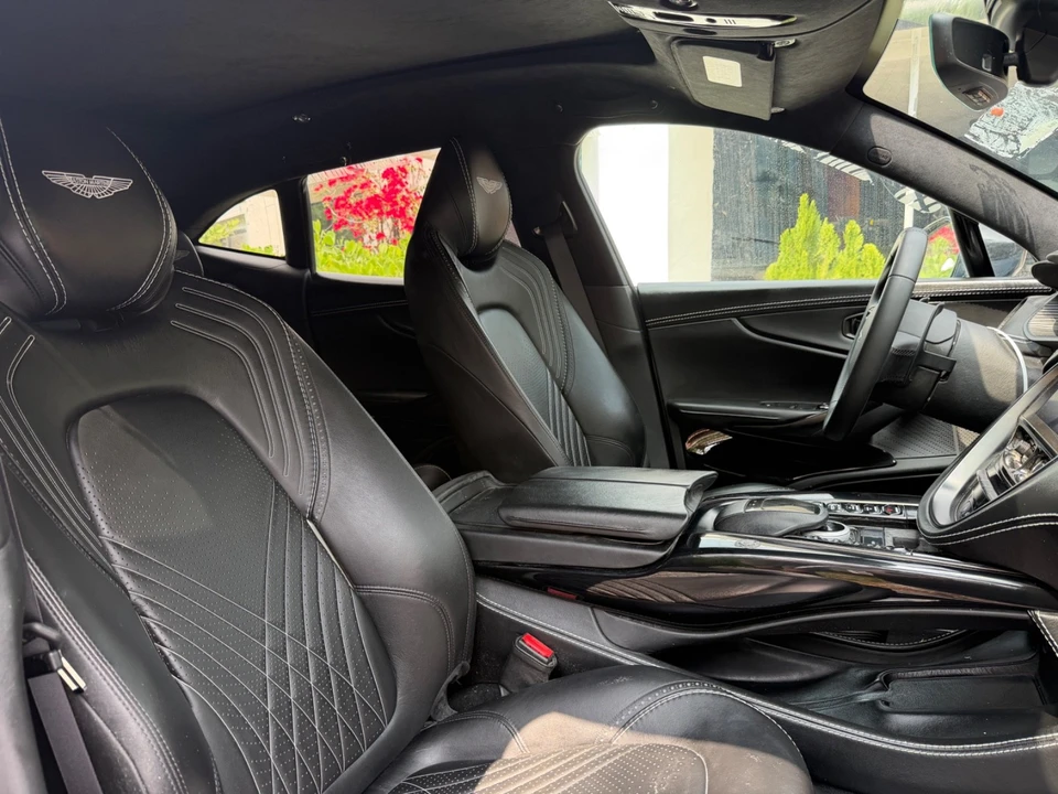 2021 Aston Martin DBX - Image 20 of 21
