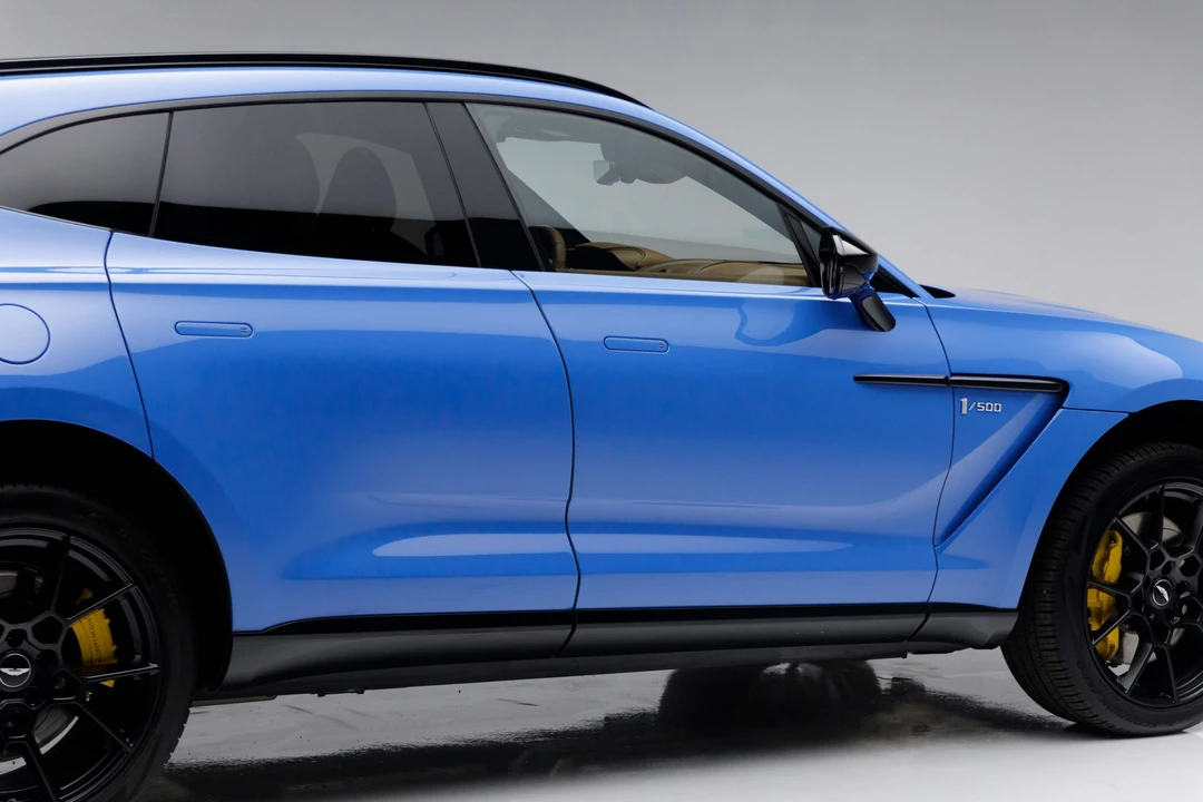 2021 Aston Martin DBX - Image 24 of 31