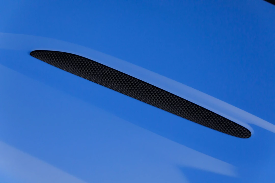 2021 Aston Martin DBX - Image 30 of 31