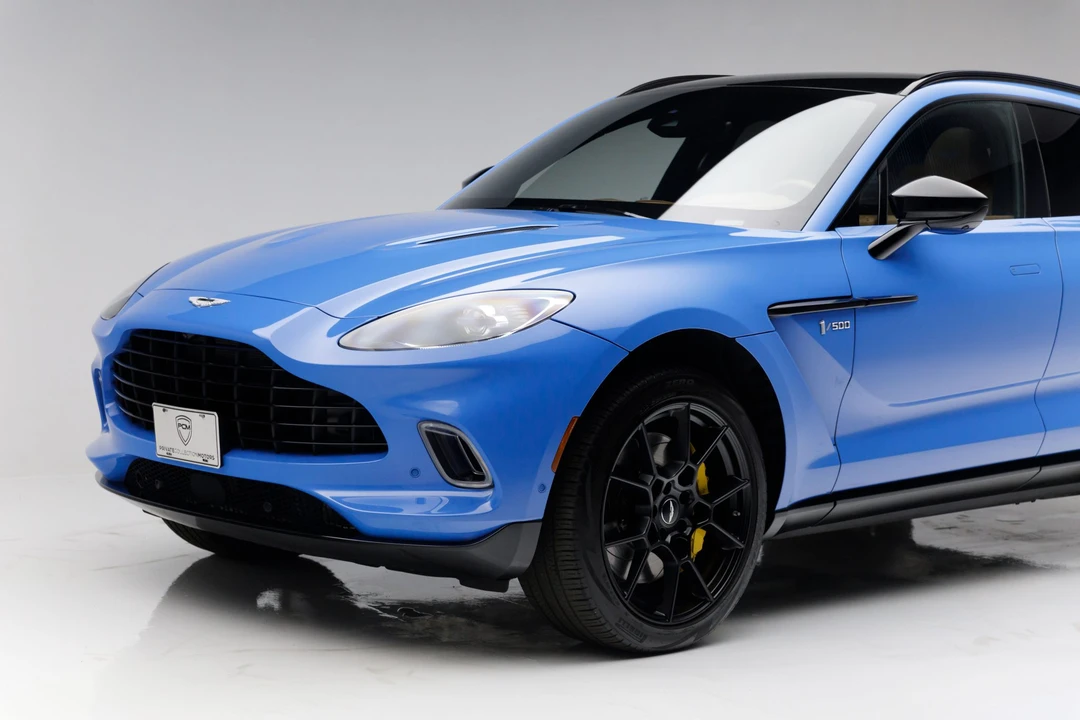2021 Aston Martin DBX - Image 13 of 31