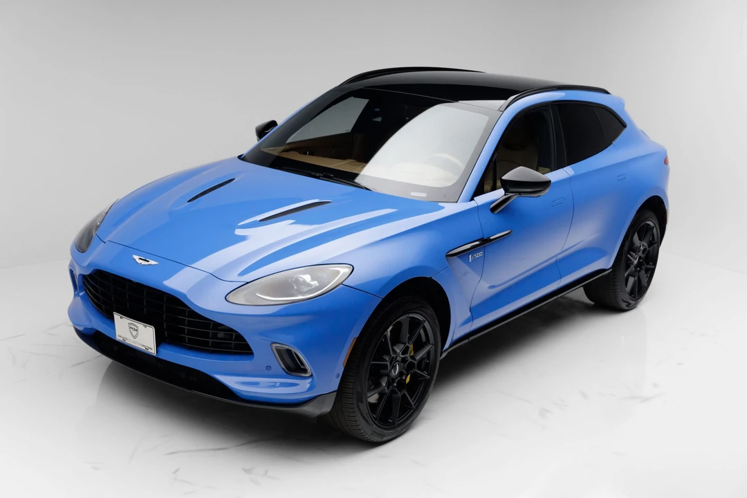 2021 Aston Martin DBX - Image 2 of 31