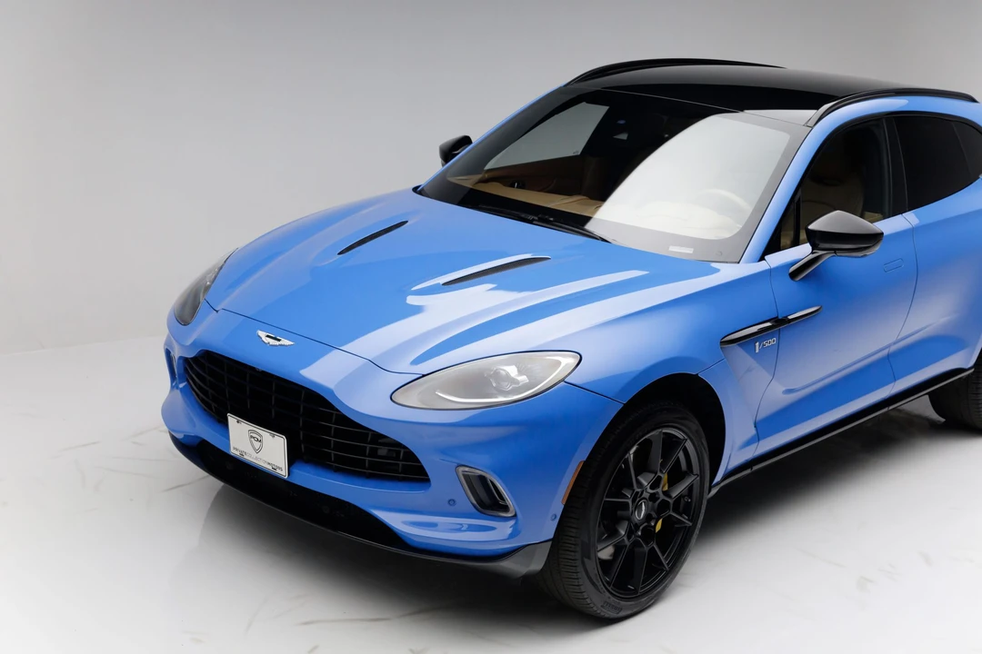 2021 Aston Martin DBX - Image 12 of 31