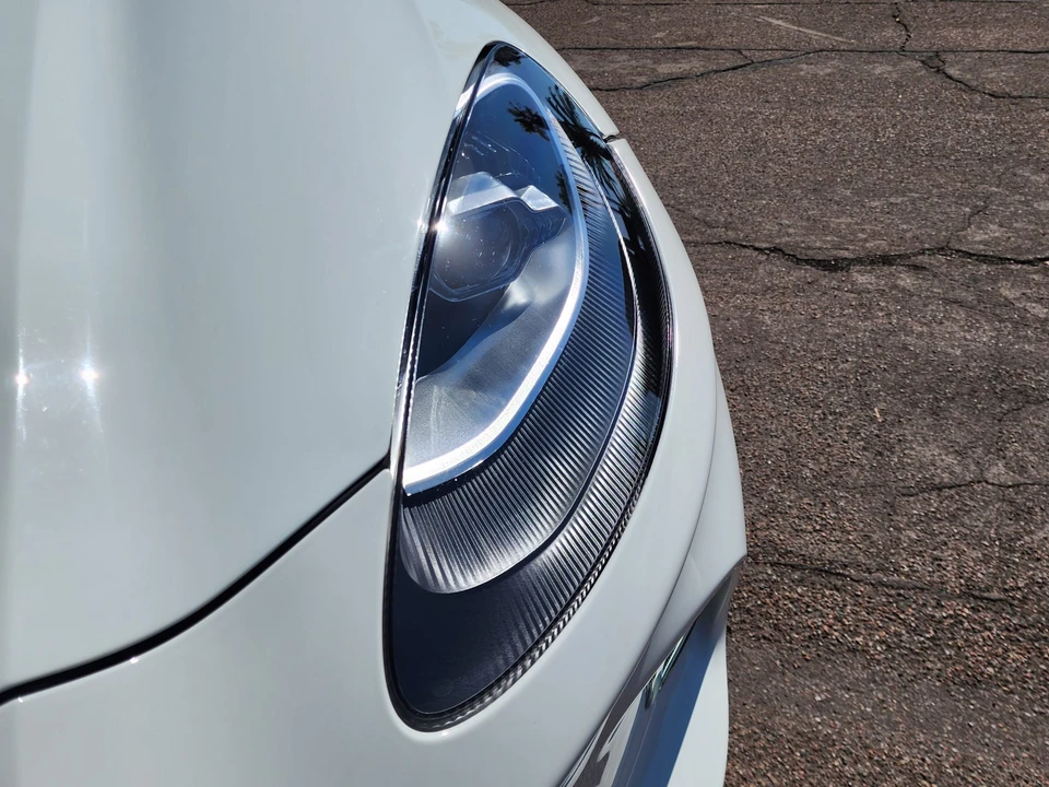 2021 Aston Martin DBX - Image 15 of 31