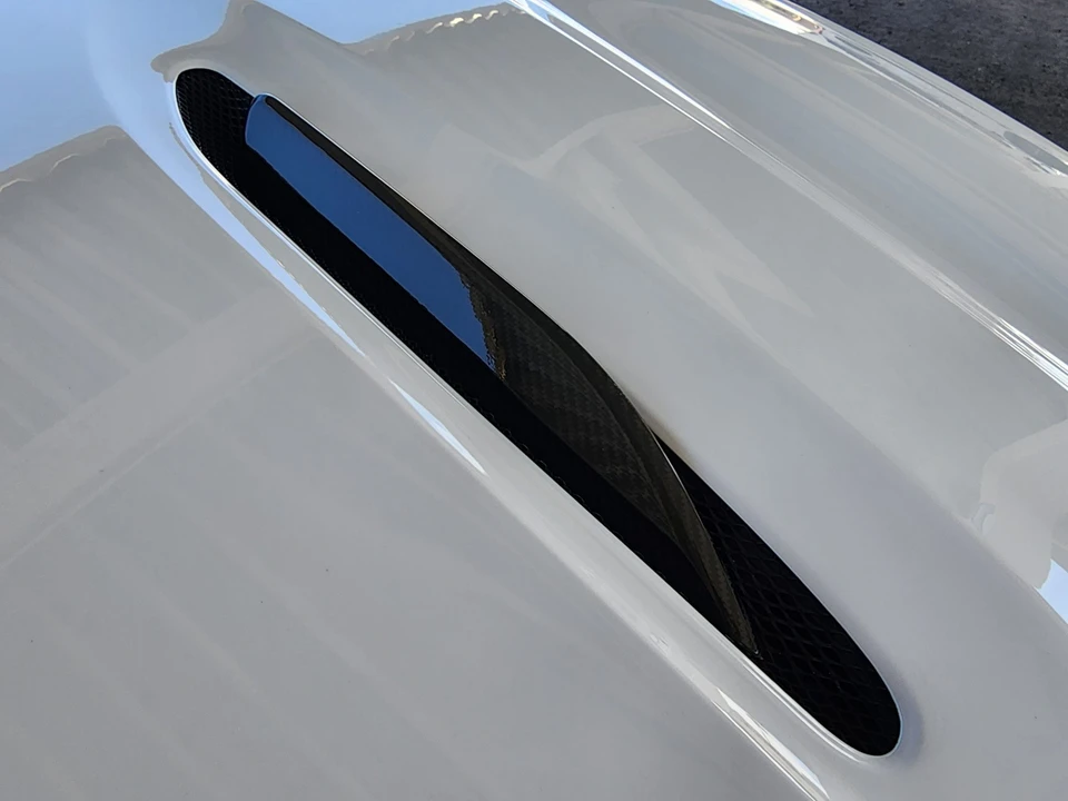 2021 Aston Martin DBX - Image 14 of 31