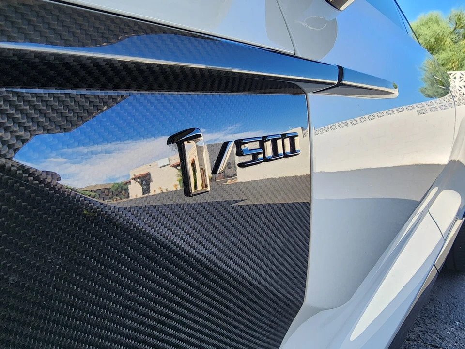 2021 Aston Martin DBX - Image 19 of 31