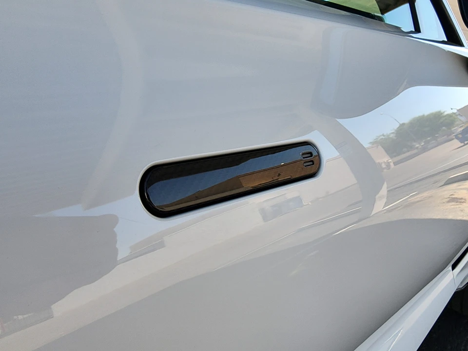 2021 Aston Martin DBX - Image 25 of 31
