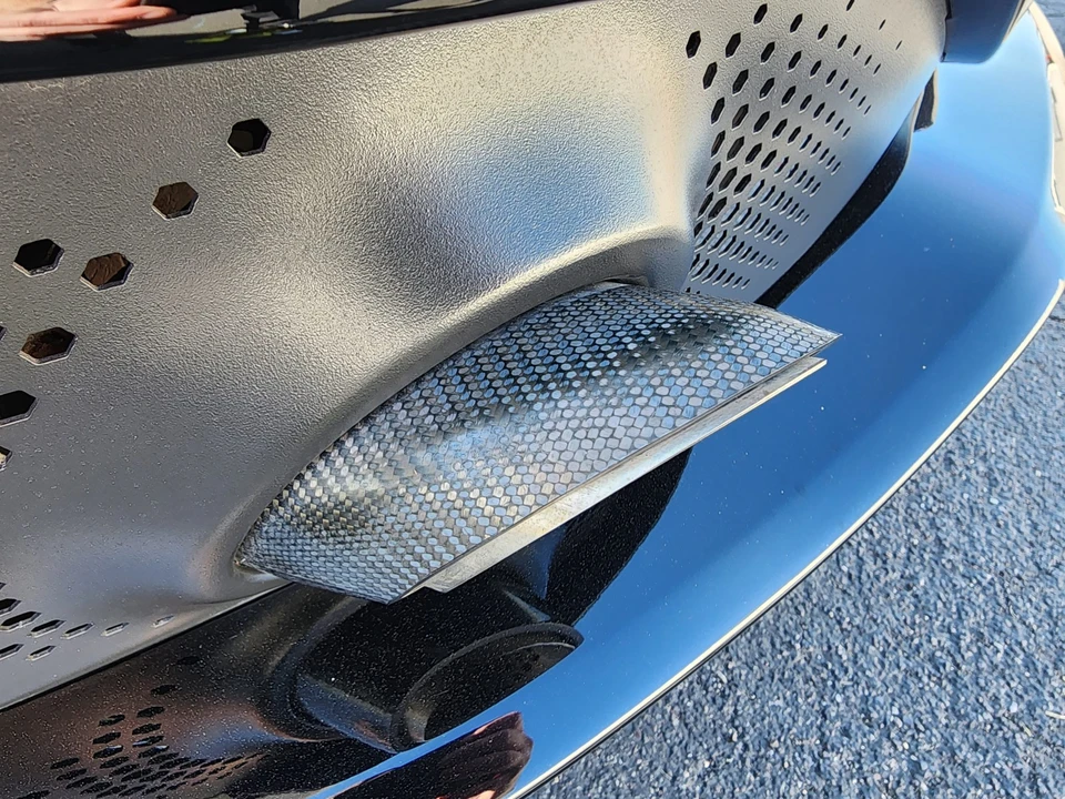 2021 Aston Martin DBX - Image 24 of 31