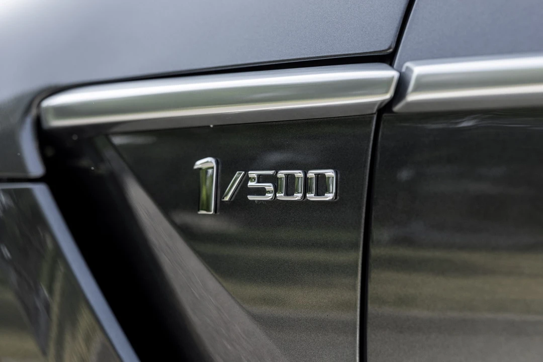 2021 Aston Martin DBX - Image 25 of 31