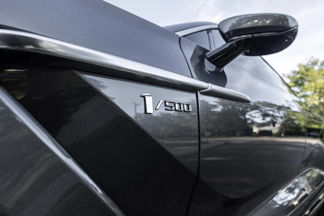 2021 Aston Martin DBX - Image 24 of 31