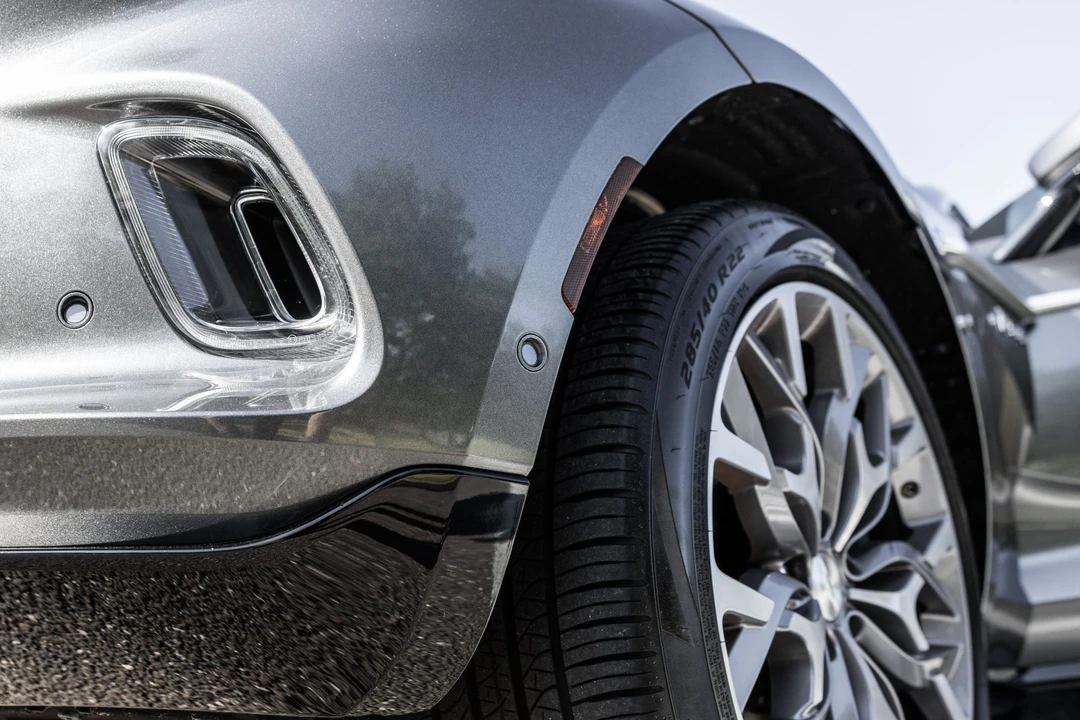 2021 Aston Martin DBX - Image 22 of 31