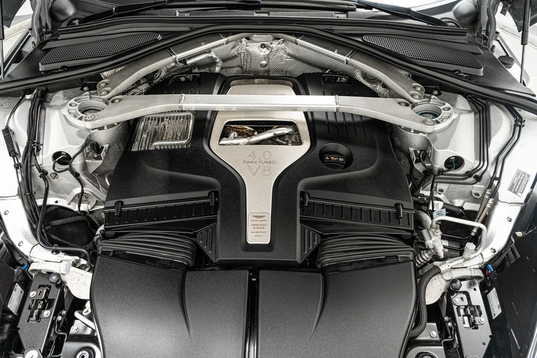 2021 Aston Martin DBX - Image 12 of 21