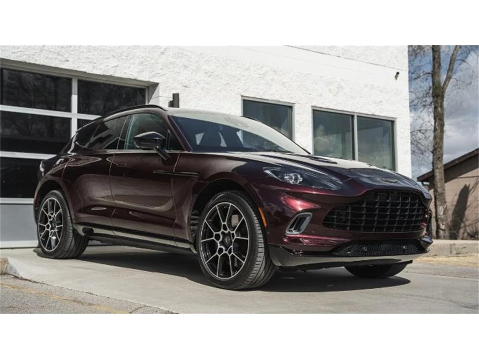 2021 Aston Martin DBX - Image 17 of 20