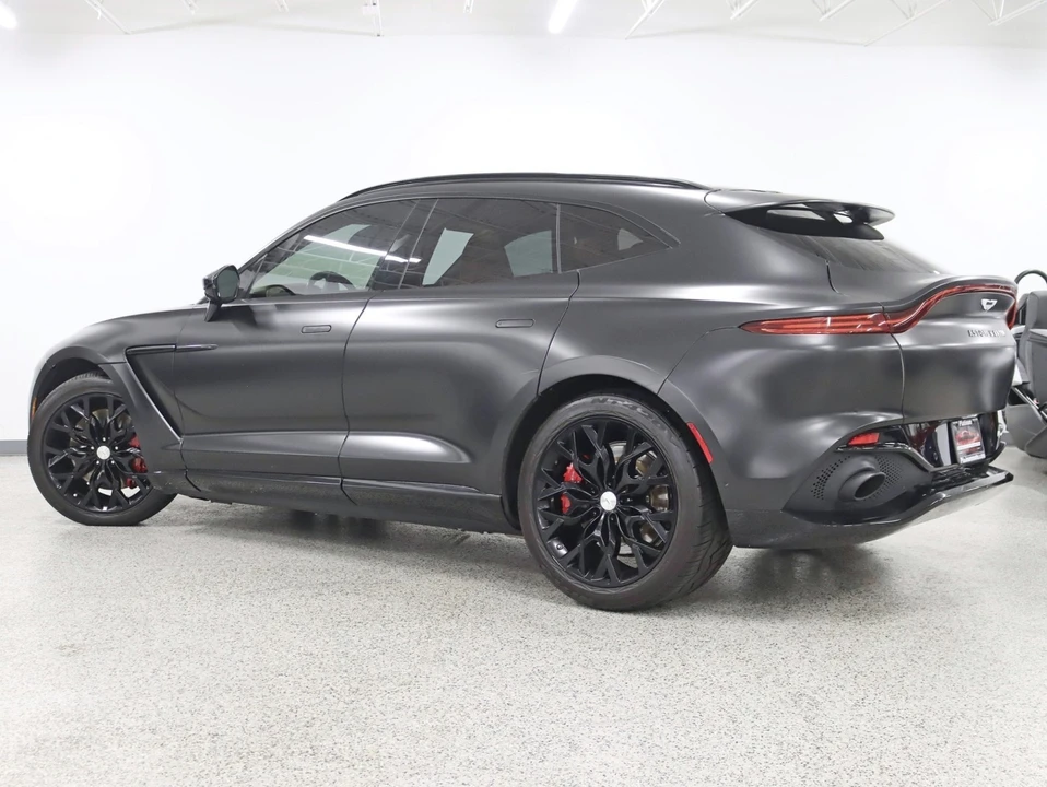 2021 Aston Martin DBX - Image 9 of 21