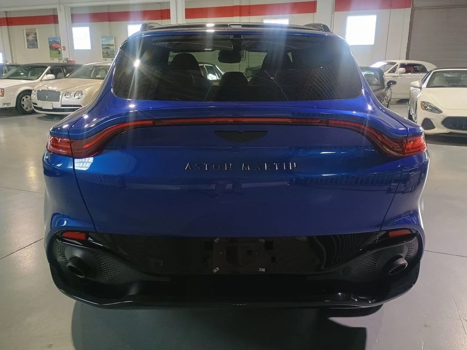 2021 Aston Martin DBX - Image 4 of 12