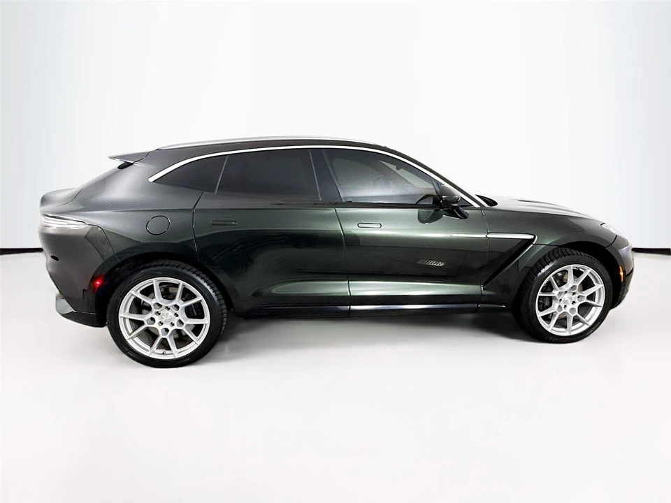 2021 Aston Martin DBX - Image 8 of 21