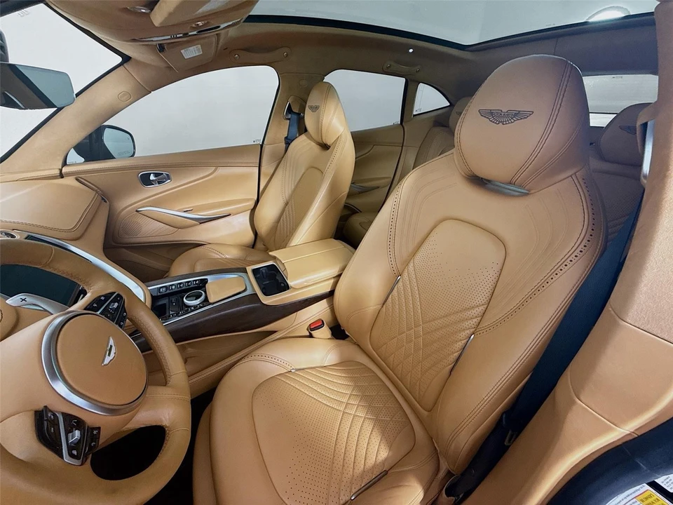 2021 Aston Martin DBX - Image 12 of 14