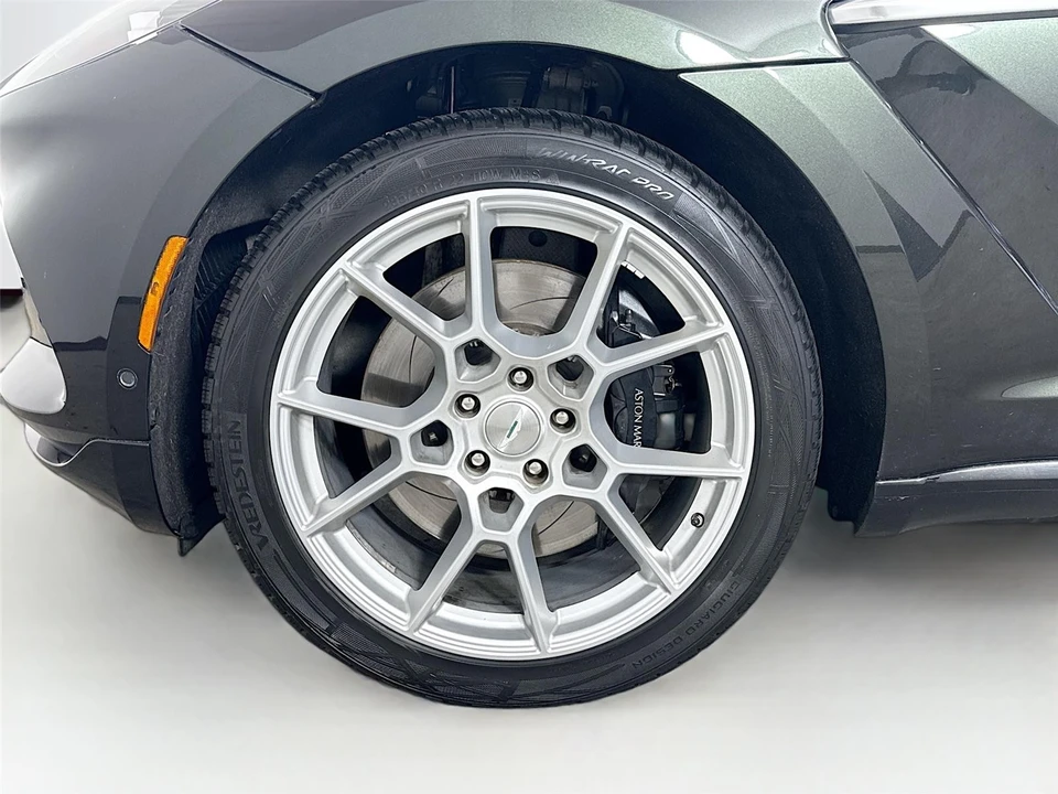 2021 Aston Martin DBX - Image 13 of 14