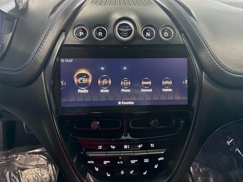 2021 Aston Martin DBX - Image 9 of 21