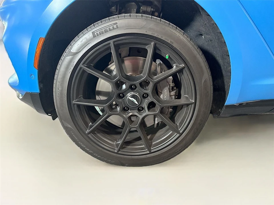 2021 Aston Martin DBX - Image 30 of 31
