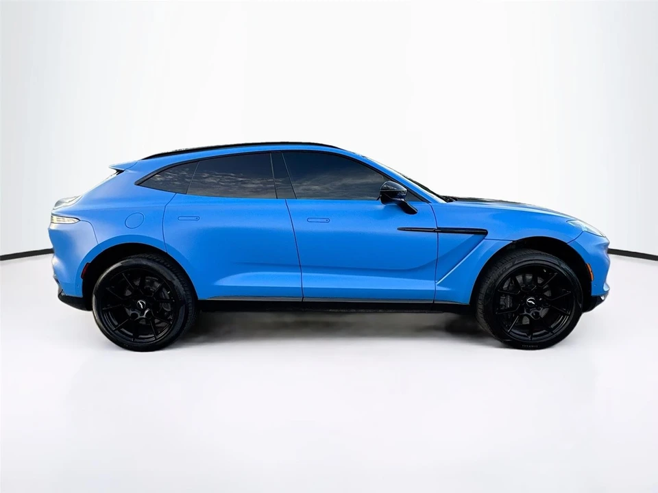 2021 Aston Martin DBX - Image 8 of 21