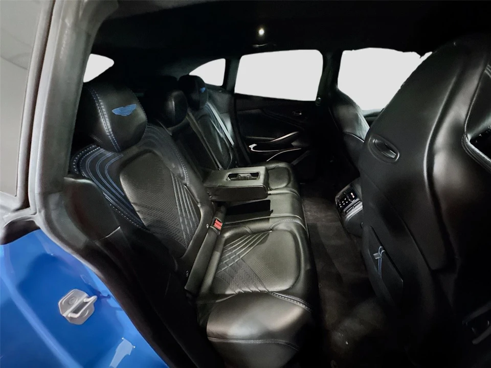 2021 Aston Martin DBX - Image 21 of 31