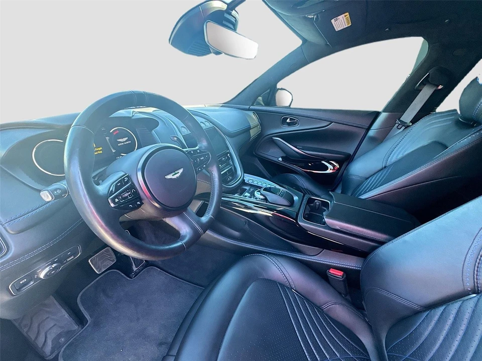 2021 Aston Martin DBX - Image 16 of 17
