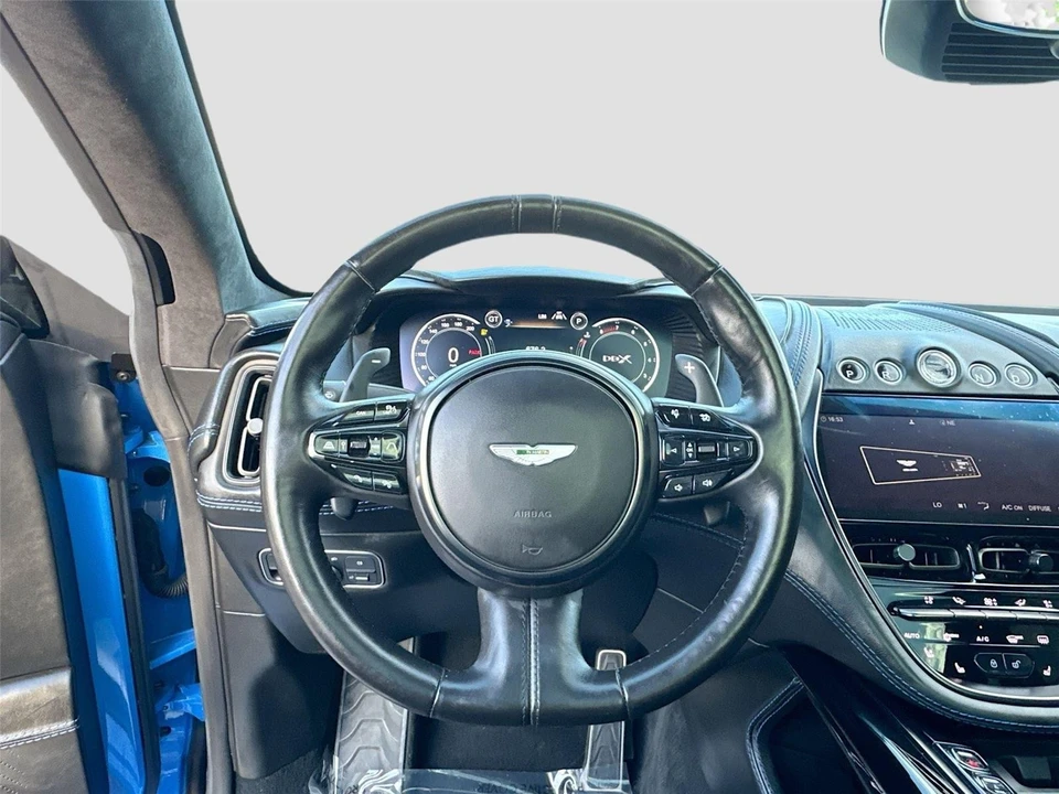 2021 Aston Martin DBX - Image 10 of 21