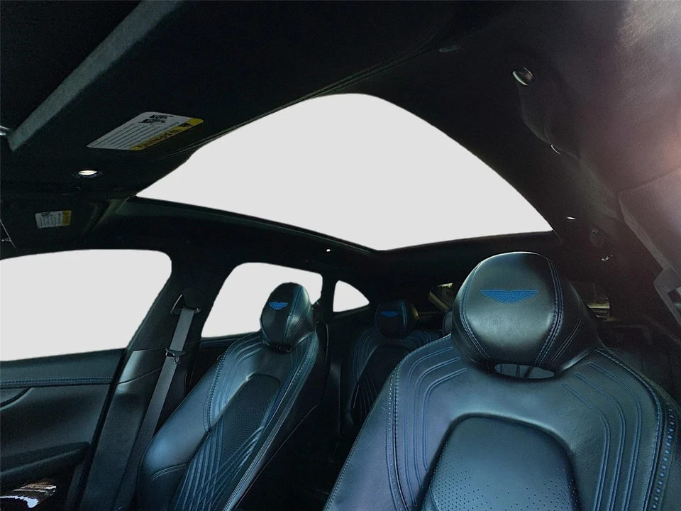 2021 Aston Martin DBX - Image 19 of 21