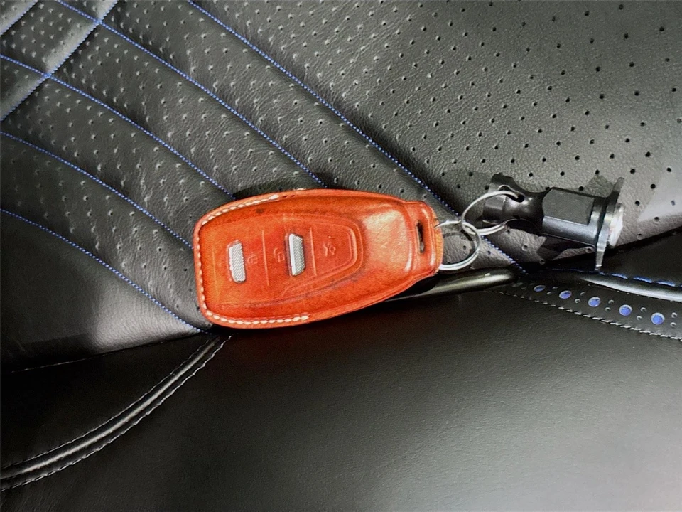2021 Aston Martin DBX - Image 24 of 31