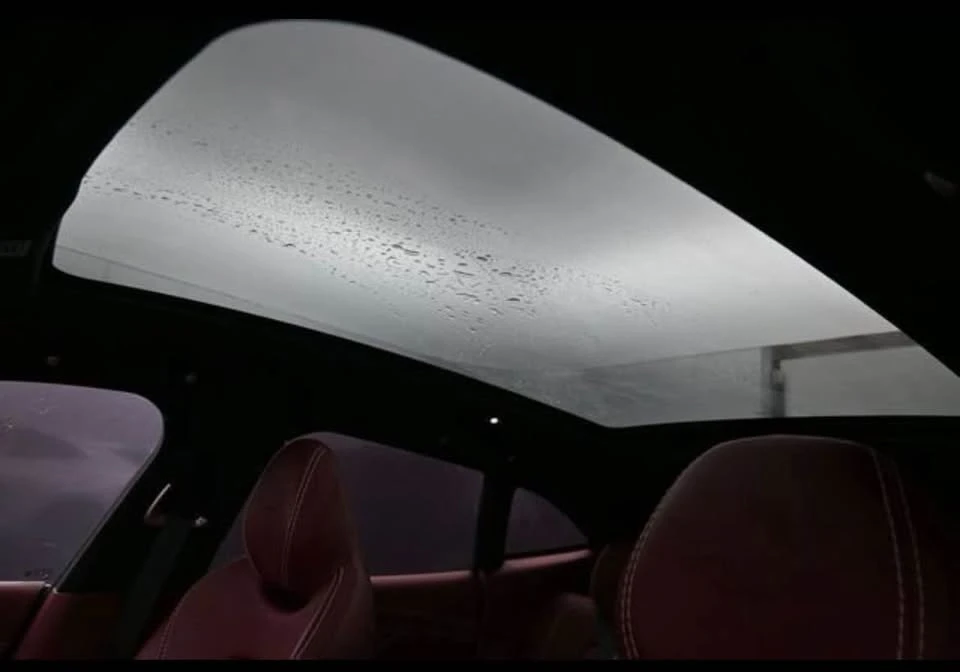 2021 Aston Martin DBX - Image 11 of 18