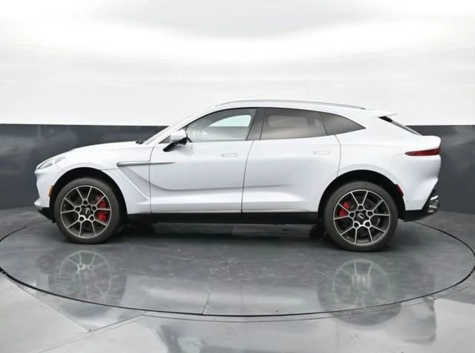 2021 Aston Martin DBX - Image 3 of 18
