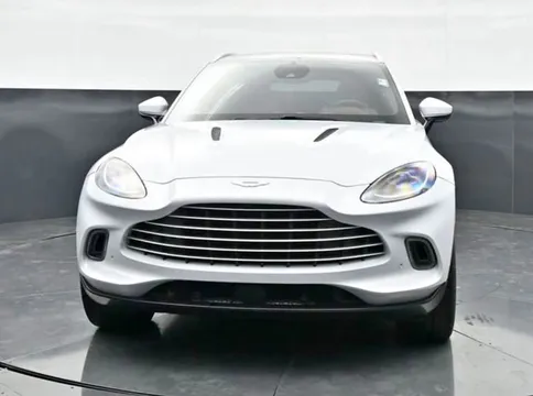 2021 Aston Martin DBX Base