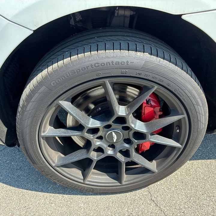 2021 Aston Martin DBX - Image 11 of 20