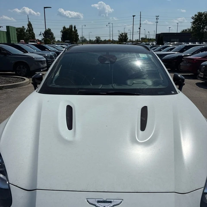 2021 Aston Martin DBX - Image 9 of 20