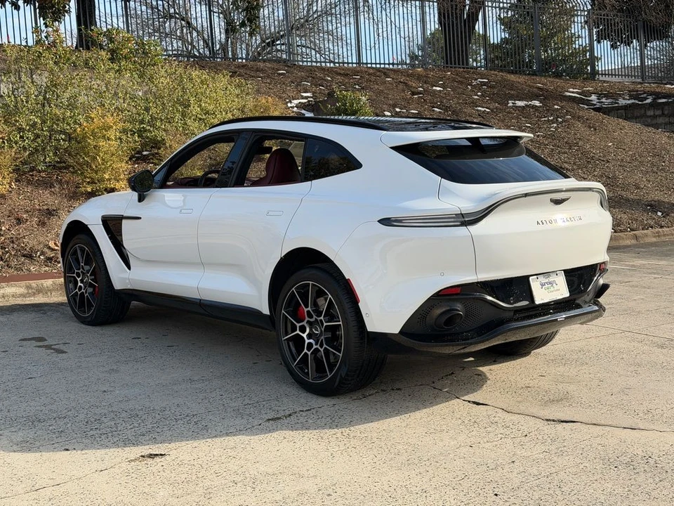 2021 Aston Martin DBX - Image 2 of 12