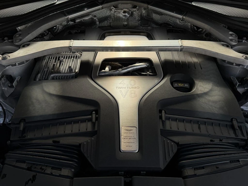 2021 Aston Martin DBX - Image 19 of 21