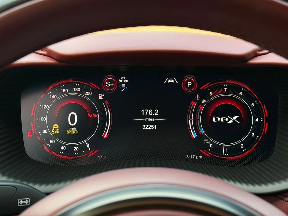 2021 Aston Martin DBX - Image 7 of 12