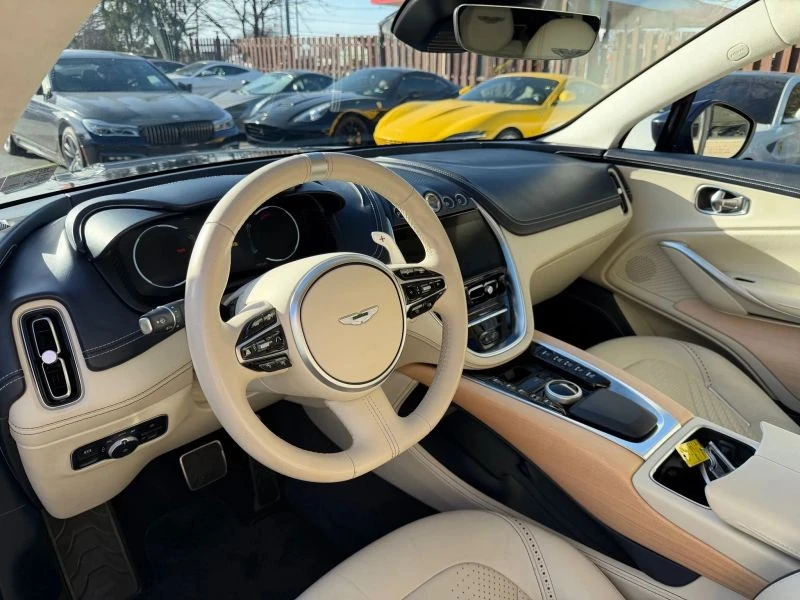 2021 Aston Martin DBX - Image 9 of 12