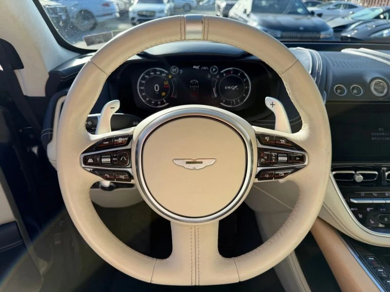 2021 Aston Martin DBX - Image 11 of 12