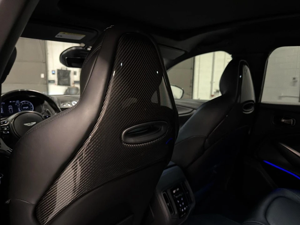 2021 Aston Martin DBX - Image 28 of 31