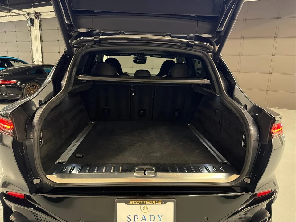 2021 Aston Martin DBX - Image 29 of 31