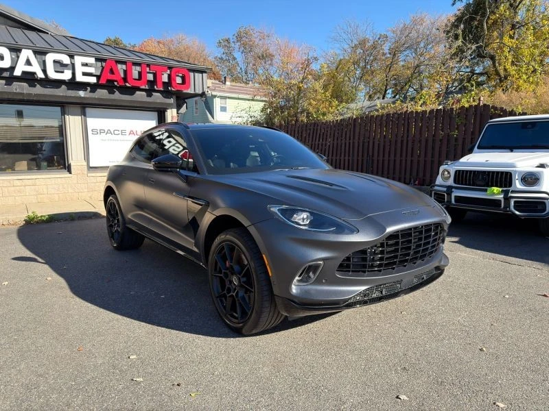 2021 Aston Martin DBX - Image 8 of 12