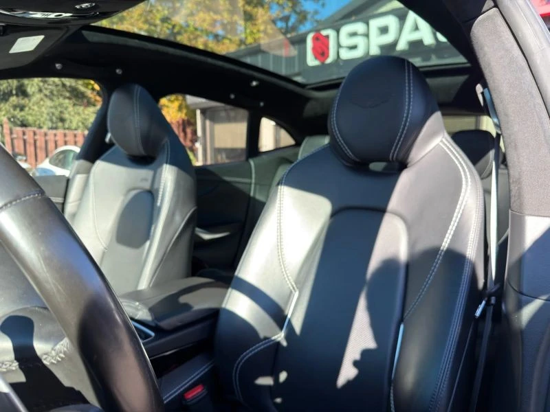 2021 Aston Martin DBX - Image 11 of 12