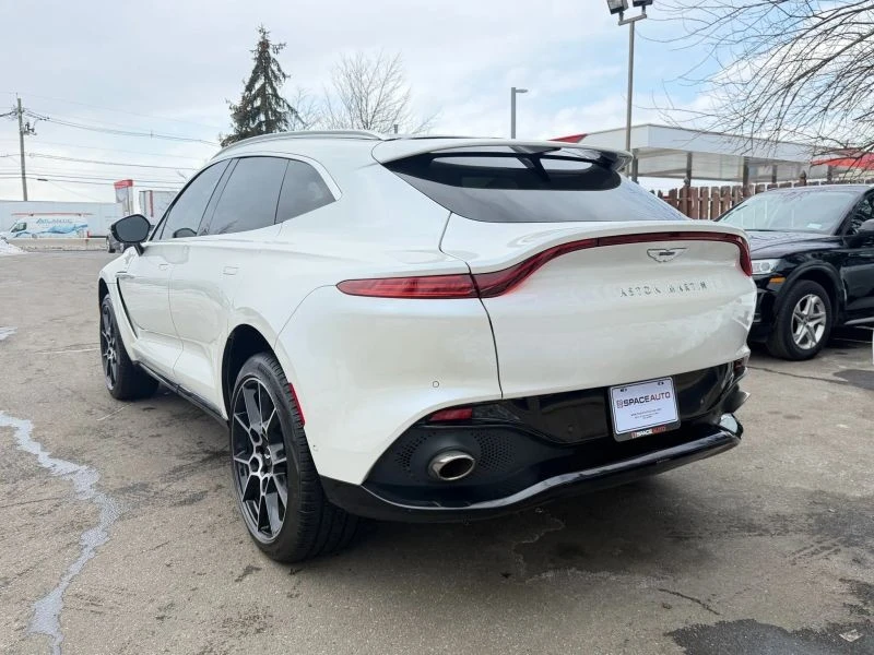 2021 Aston Martin DBX - Image 7 of 12