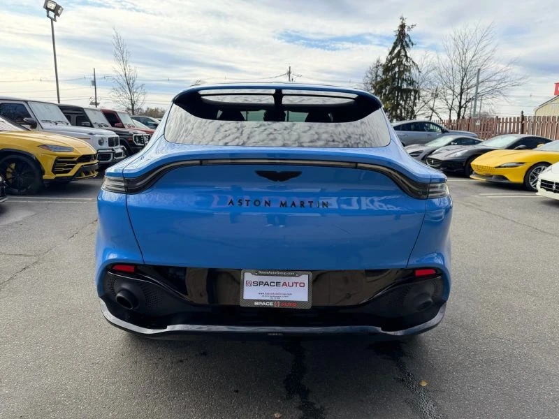 2021 Aston Martin DBX - Image 8 of 12
