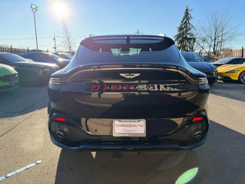 2021 Aston Martin DBX - Image 5 of 12