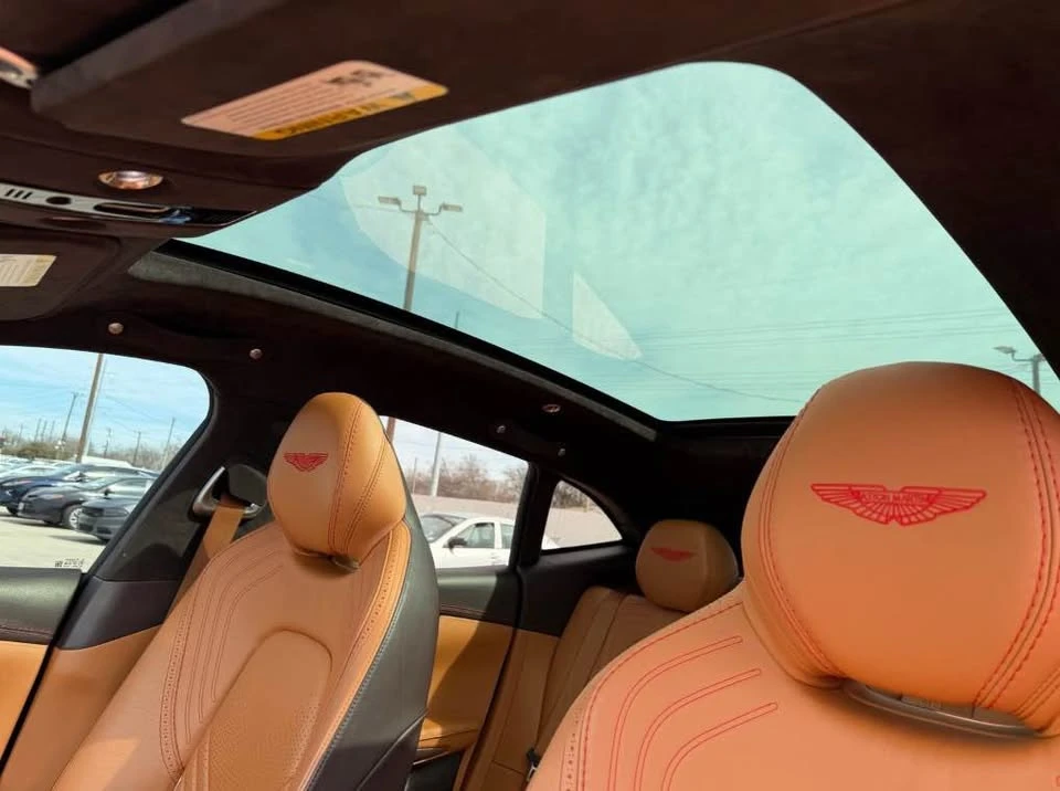 2021 Aston Martin DBX - Image 15 of 15