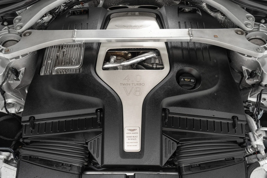 2021 Aston Martin DBX - Image 12 of 21