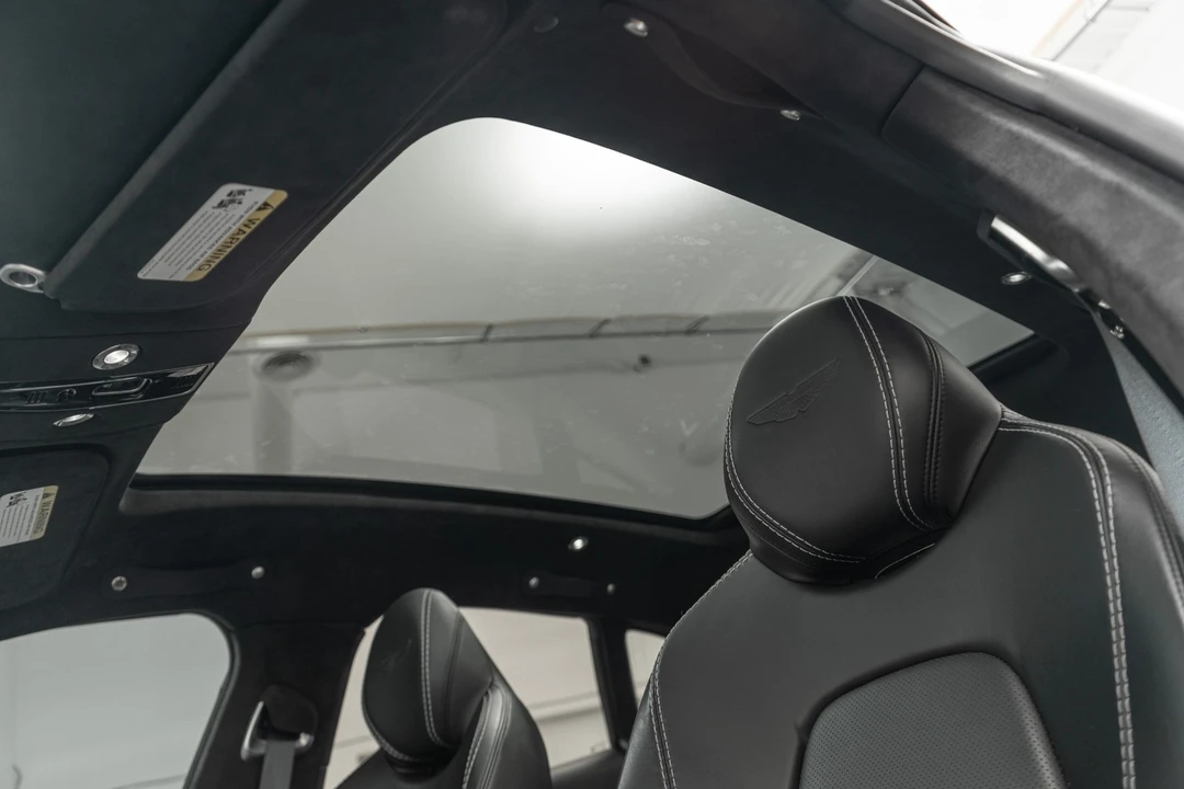 2021 Aston Martin DBX - Image 18 of 21