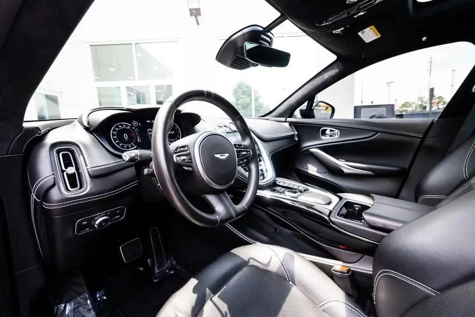 2021 Aston Martin DBX - Image 5 of 6